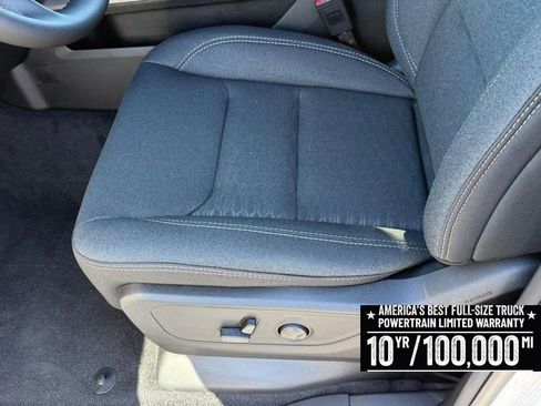 New 2026 RAM 1500 4x4 Crew Cab image 12