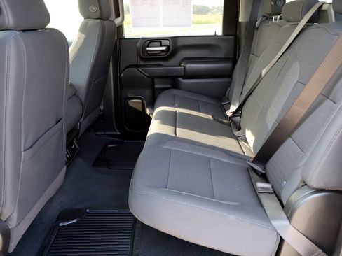 Used 2025 Chevrolet Silverado 2500 Custom w/ Custom Value Package AWD/4WD image 15