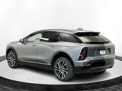 New 2025 Cadillac Optiq Sport 2 w/ LPO, Floor Liner Package