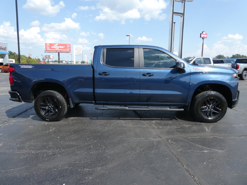 Used 2019 Chevrolet Silverado 1500 LT Trail Boss AWD/4WD image 4