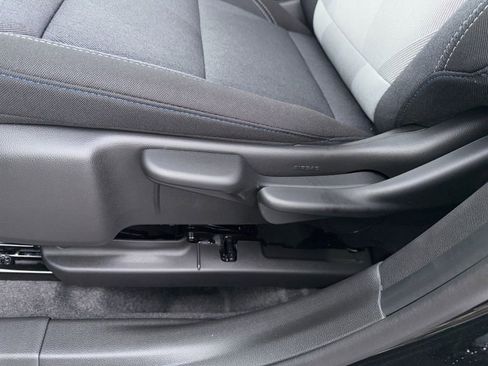 New 2026 Chevrolet Trax LS w/ LS Convenience Package FWD image 16