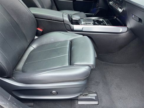 Used 2023 Mercedes-Benz EQB 250+ image 49