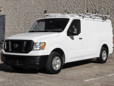 Used 2018 Nissan NV 2500 SV w/ Navigation Package image 5