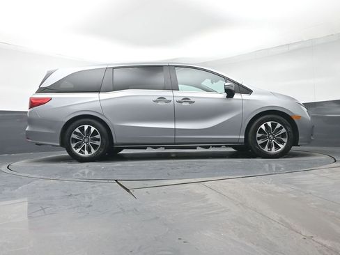 Used 2024 Honda Odyssey EX-L image 38