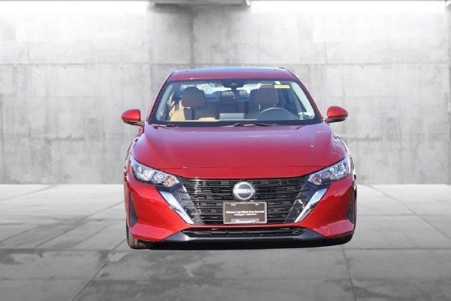 Certified 2025 Nissan Sentra SV w/ SV Premium Package FWD image 4