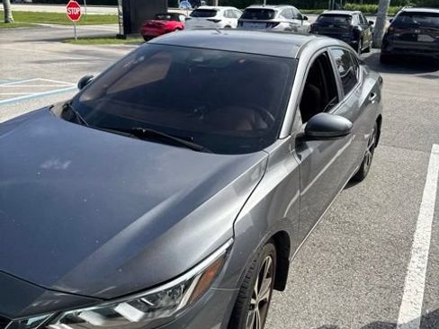 Used 2020 Nissan Sentra SV FWD image 1