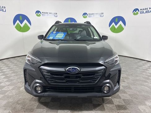 Certified 2025 Subaru Outback Premium AWD/4WD image 3
