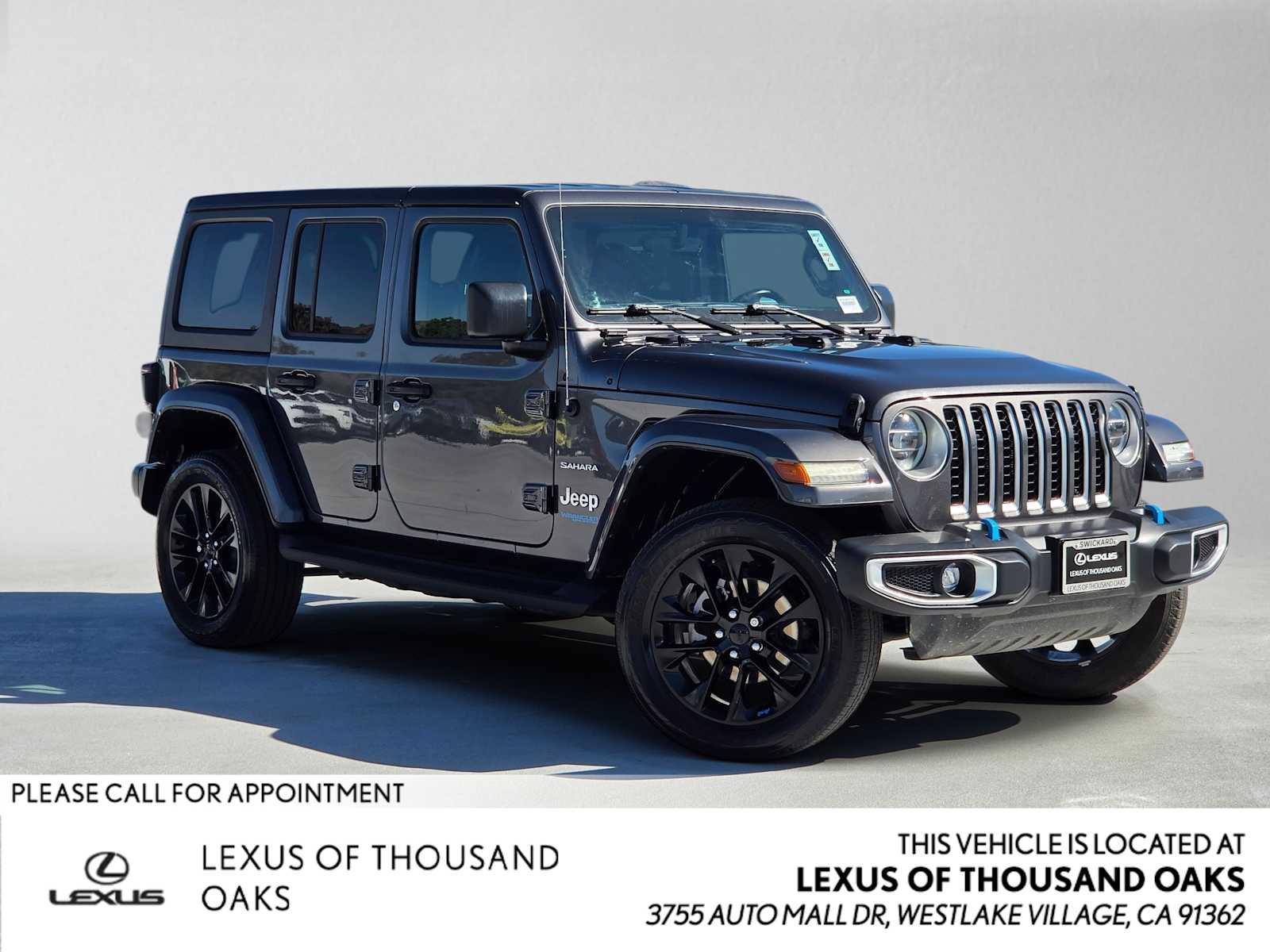 Used 2022 Jeep Wrangler Unlimited Sahara w/ Cold Weather Group AWD/4WD image 1