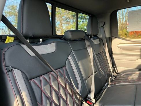 New 2026 Chevrolet Silverado 1500 RST AWD/4WD image 10