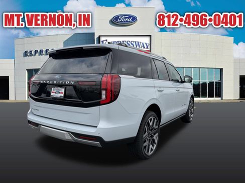 New 2026 Ford Expedition Platinum AWD/4WD image 6
