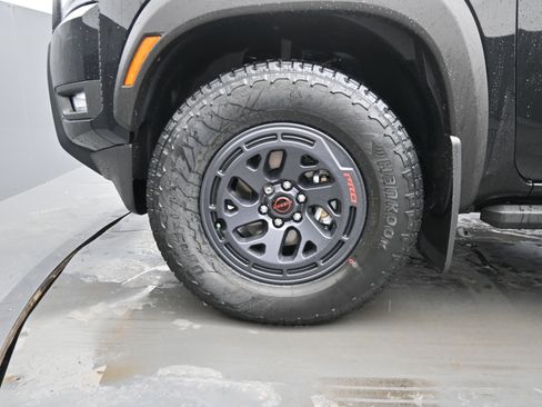 New 2026 Nissan Frontier Pro-X RWD image 9
