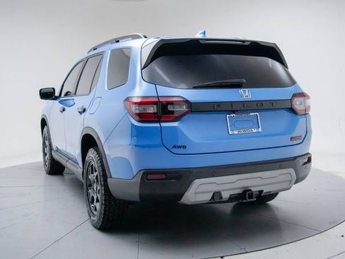 Certified 2025 Honda Pilot TrailSport image 20
