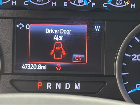 Used 2022 Ford F350 XL w/ Power Equipment Group AWD/4WD image 17