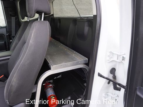 Used 2022 Chevrolet Colorado LT w/ Fleet Safety Package image 7