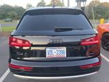 Used 2020 Audi Q5 2.0T Premium w/ Convenience Package image 4