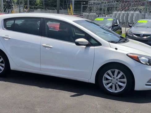 Used 2015 Kia Forte EX FWD image 9