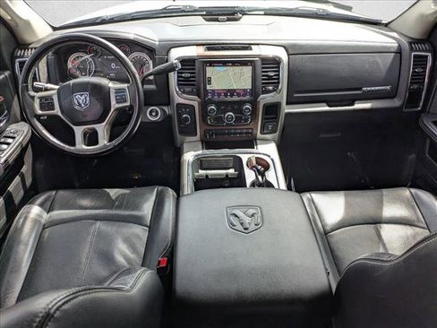 Used 2018 RAM 2500 Laramie w/ Convenience Group AWD/4WD image 19