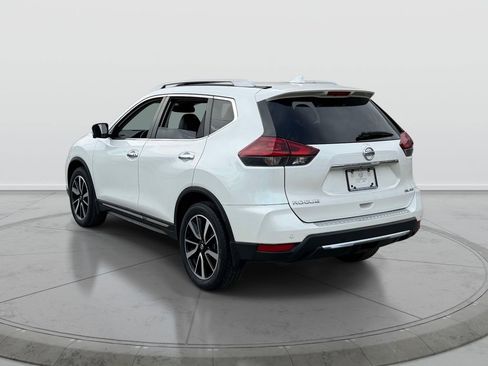 Used 2019 Nissan Rogue SL w/ Premium Package AWD/4WD image 6