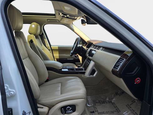 Used 2016 Land Rover Range Rover Supercharged AWD/4WD image 12