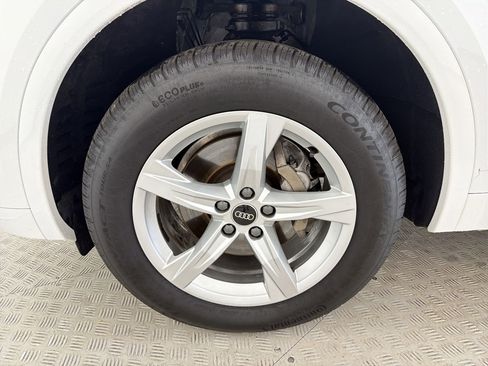 Certified 2021 Audi Q5 Premium AWD/4WD image 11