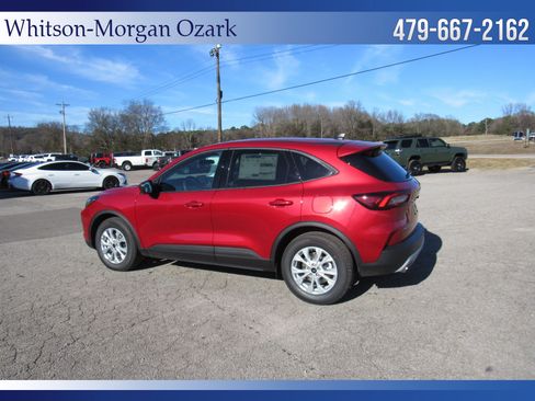 New 2026 Ford Escape Active image 8