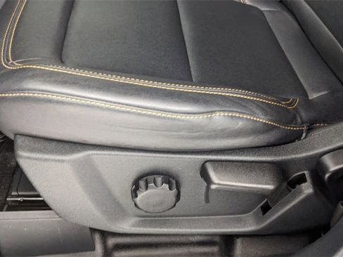 Used 2022 Ford Bronco Badlands image 29