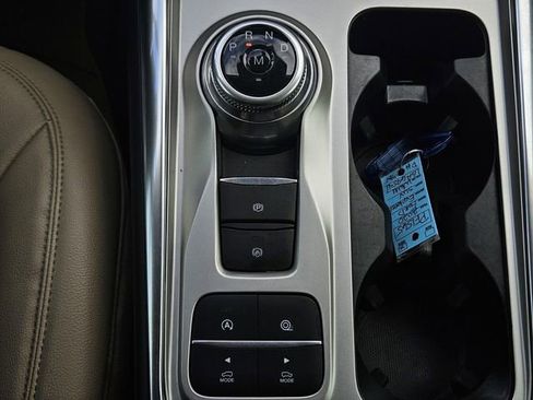 Used 2020 Ford Explorer XLT w/ Equipment Group 202A image 38