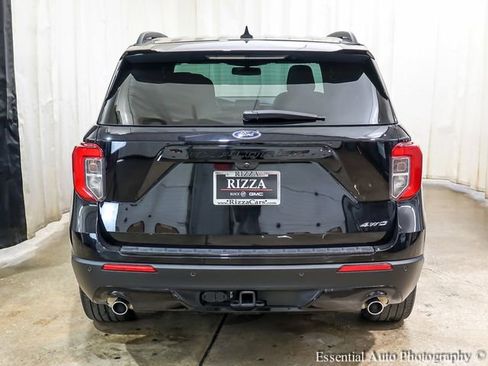 Used 2024 Ford Explorer ST-Line w/ Class IV Trailer Tow Package AWD/4WD image 8