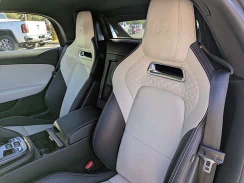 Used 2022 Jaguar F-TYPE R image 16