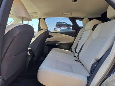Used 2024 Lexus RX 350 Premium w/ Accessory Package (Z1) FWD image 13