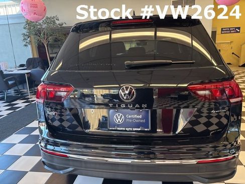 Certified 2022 Volkswagen Tiguan SE w/ Panoramic Sunroof Package image 6