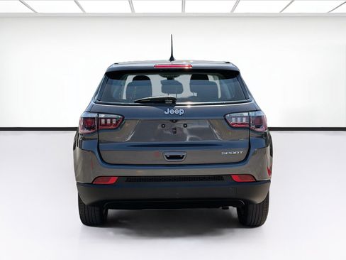 Used 2021 Jeep Compass Sport FWD image 5