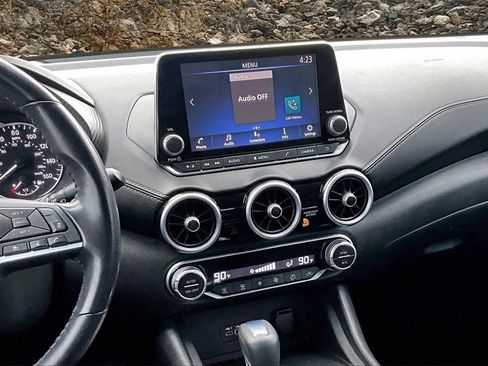 Used 2020 Nissan Sentra SV image 6