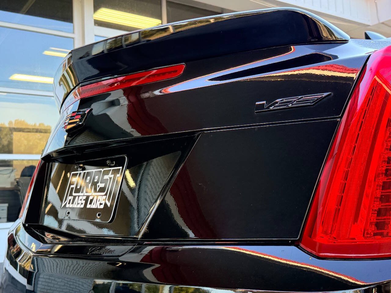 Used 2017 Cadillac ATS V w/ Luxury Package RWD image 9