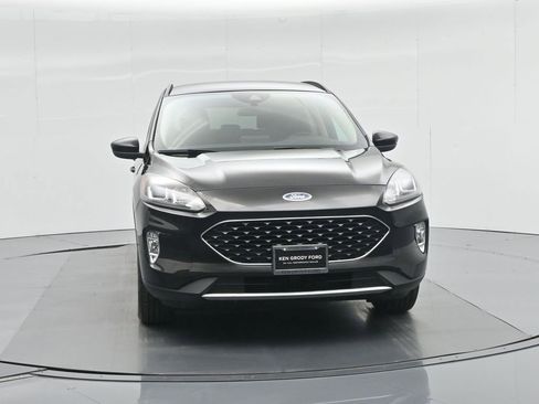 Used 2020 Ford Escape SEL image 29