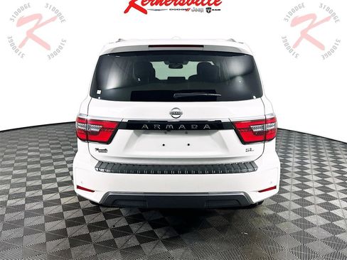 Used 2024 Nissan Armada SL w/ Captain's Chairs Package image 6