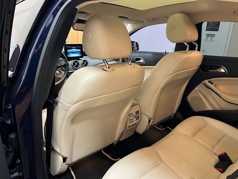 Used 2018 Mercedes-Benz GLA 250 SEDAN image 29