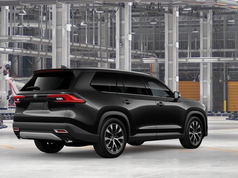 New 2026 Toyota Grand Highlander AWD Hybrid image 10
