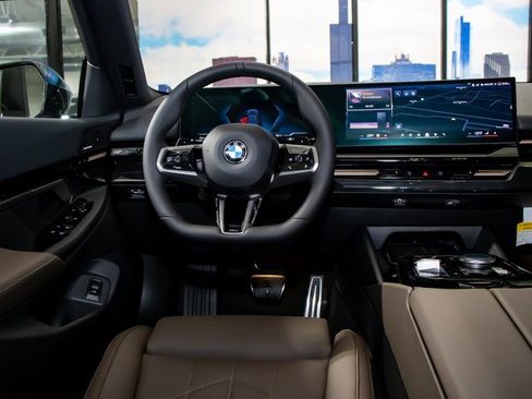 New 2026 BMW 530i xDrive w/ M Sport Package image 16