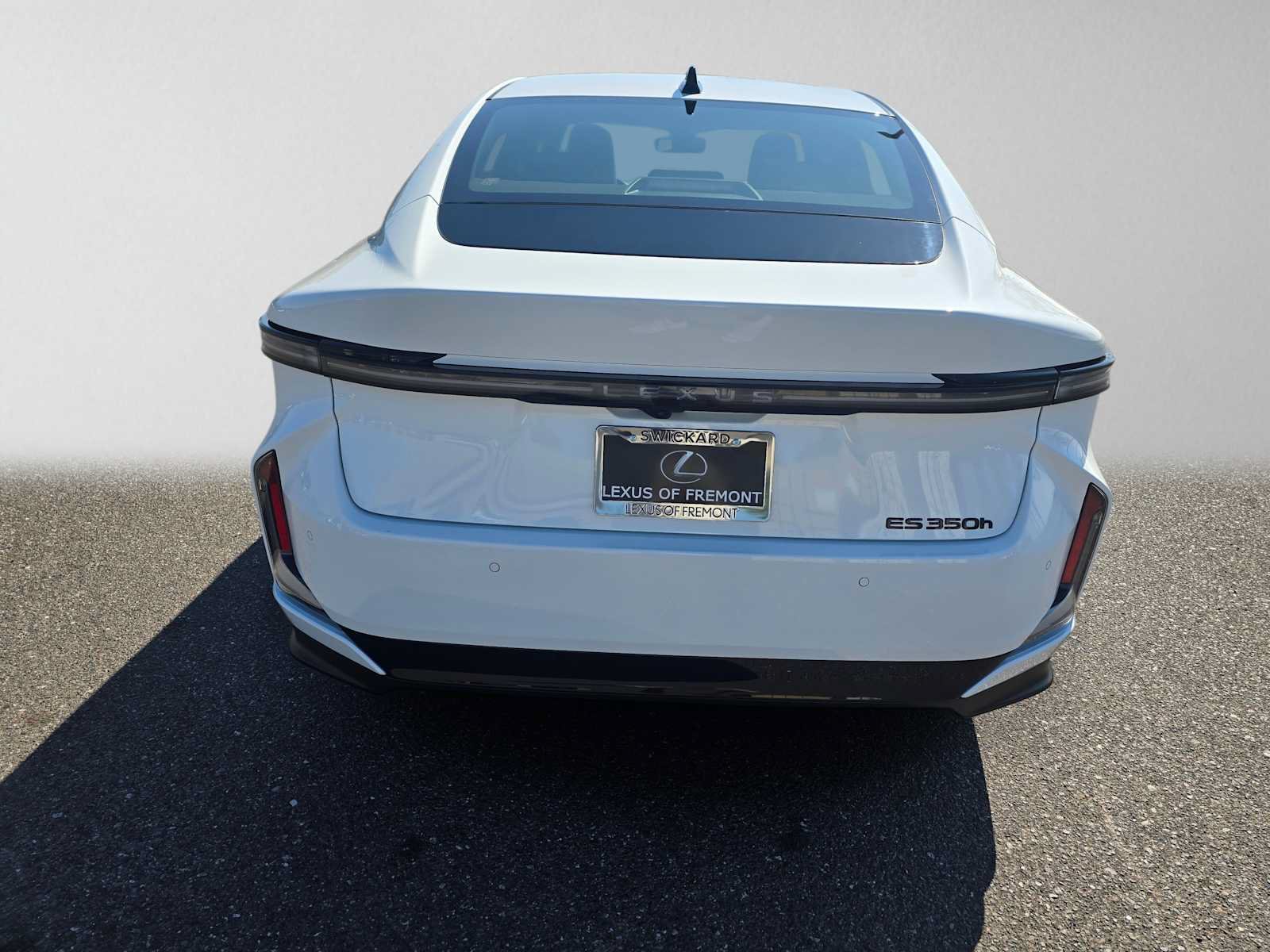 New 2026 Lexus ES 350h FWD image 4