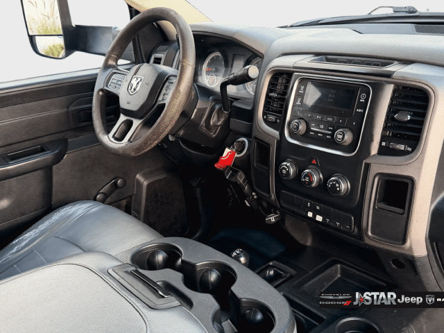 Used 2016 RAM 5500 Tradesman w/ Payload Upgrade Package AWD/4WD image 13