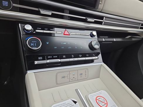 New 2026 Hyundai Santa Fe SEL image 14