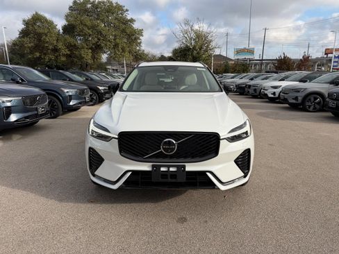 New 2026 Volvo XC60 B5 Ultra w/ Protection Package Premier image 6