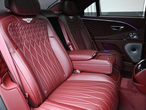 Used 2020 Bentley Flying Spur W12 AWD/4WD image 26