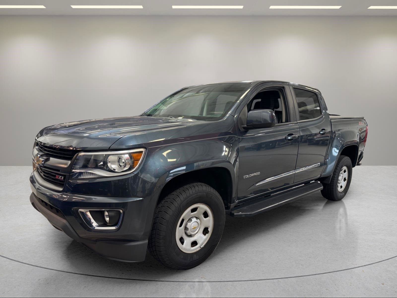 Used 2020 Chevrolet Colorado Z71 RWD image 1