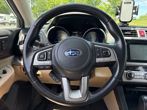 Used 2015 Subaru Outback 2.5i Limited AWD/4WD image 20