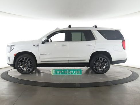 Used 2024 GMC Yukon Denali AWD/4WD image 9