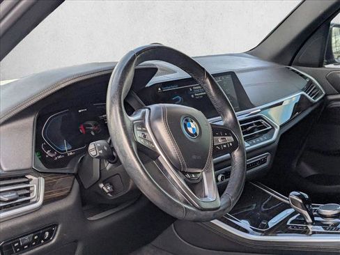 Used 2023 BMW X5 xDrive45e image 9