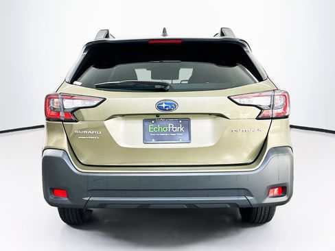 Used 2025 Subaru Outback Premium image 7