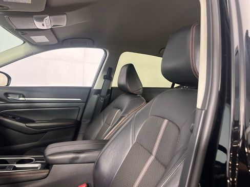 Used 2025 Nissan Altima 2.5 SR image 22